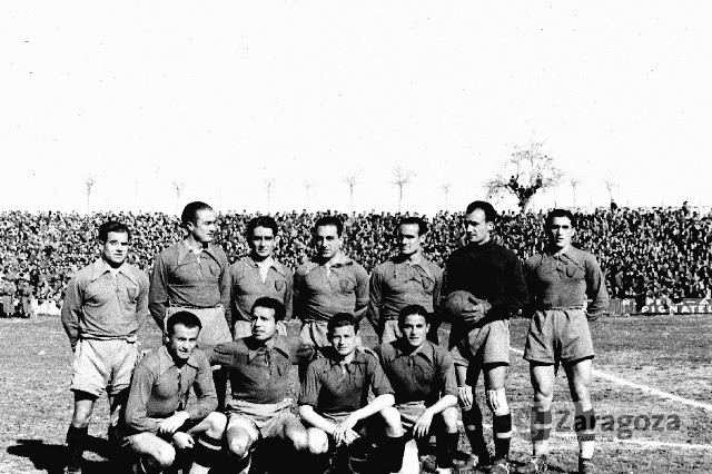 Real Zaragoza ante el Salamanca · 1942