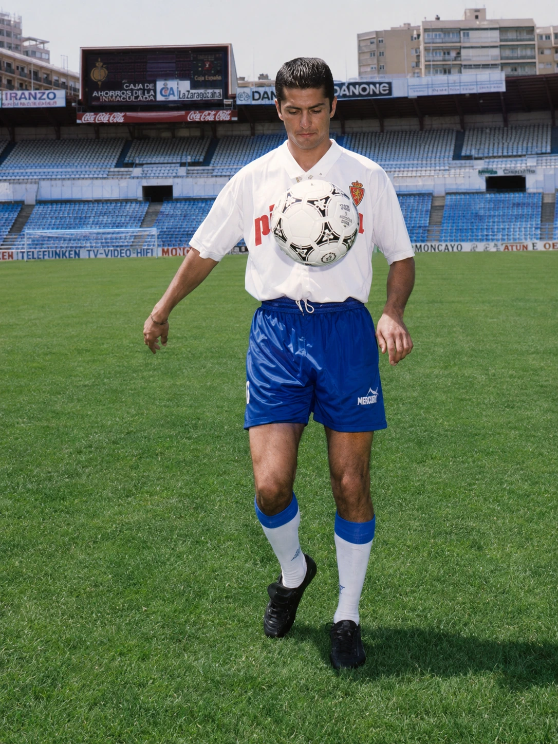 Recreación fotográfica de José Luis Loreto con el Real Zaragoza